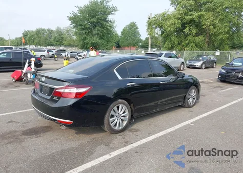 2017 Honda Accord Touring V6 from USA, damaged, VIN 1HGCR3F96HA026801